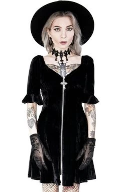 Restyle Black Velvet Sweetheart Dress With Gothic Cross 18 Restyle Black Velvet Sweetheart Dress With Gothic Cross -Fashion Apparel 1325A6E5 D3B2 49C2 83BA CEDDB491F206 34032.1657969218