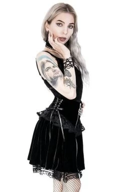 Restyle Lace Up Velvet Mini Skirt -Fashion Apparel 47DBB2D8 E9C6 4CDB 831D 668A2BE26328 80433.1620223099