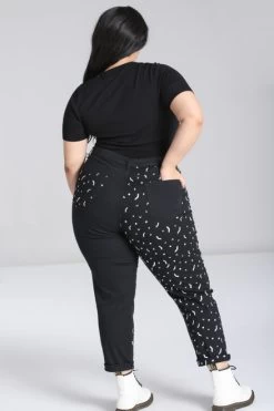 Hell Bunny Duo Bat Jeans: Black / White - Medium And 4XL 18 Hell Bunny Duo Bat Jeans: Black / White - Medium And 4XL -Fashion Apparel 5369ED17 D0A9 4308 B16F D70A7DAF8BDB 22278.1686941749