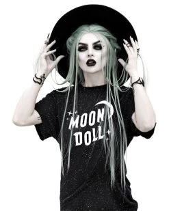 Rogue + Wolf Moon Doll Tee - XS To XL -Fashion Apparel BM 1922 1800x1800 69456.1631558454