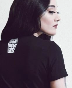 Fashion Apparel -Fashion Apparel Back Model 91346.1573705226