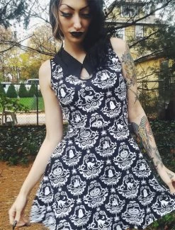 Too Fast Halloween Bat Collar Skater Dress -Fashion Apparel Big C Edit Front Close Black Hair 73254.1558511302