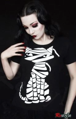 Restyle Mummy Cat T-Shirt -Fashion Apparel Big C Edit Looking Down 57011.1554089663