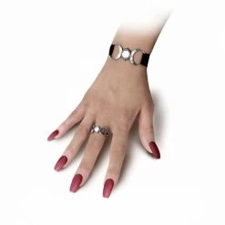 Alchemy Gothic - Triple Goddess Ring -Fashion Apparel EC938852 BFA5 4023 9C8E 5D0597536DA3 93847.1674547646