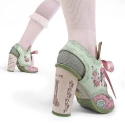 Hot Chocolate Design High Heels: Marie Antoinette -Fashion Apparel Legs 48221.1569735950