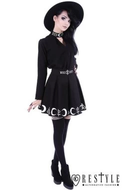 Restyle Moon Symbol Skirt - Medium, 2XL And 3XL 24 Restyle Moon Symbol Skirt - Medium, 2XL And 3XL -Fashion Apparel eng pl Black pleated short skirt with alchemy print moon symbols SYMBOL SKIRT 1606 6 01863.1628670236