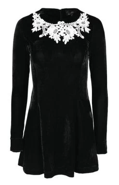 Restyle Dolly Velvet Dress -Fashion Apparel eng pl DOLLY DRESS Black gothic velvet dress with white lace collar 1894 1 54098.1563160643