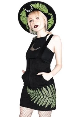 Restyle Fern Suede Suspender Skirt -Fashion Apparel eng pl FERN SUEDE DRESS Black dress with fern leaf 1973 7 63223.1570519803