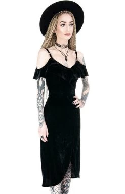Restyle Gloria Velvet Dress -Fashion Apparel eng pl GLORIA DRESS Black gothic velvet dress cold shoulder 1883 5 25154.1638962985