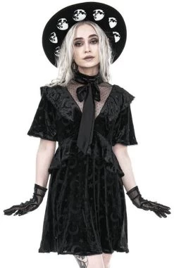 Restyle Devoured Dress -Fashion Apparel eng pl Gothic schoolgirl DEVOURED DRESS with a bow 2213 5 42239.1648592256