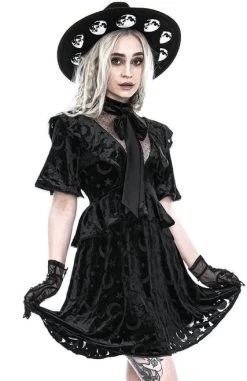 Restyle Devoured Dress -Fashion Apparel eng pl Gothic schoolgirl DEVOURED DRESS with a bow 2213 9 78475.1652165704