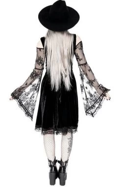 Restyle Crescent Moon Charm Velvet Gothic Dress 25 Restyle Crescent Moon Charm Velvet Gothic Dress -Fashion Apparel eng pl Layered lace gothic dress with a crescent charm 2140 10 60811.1636354504