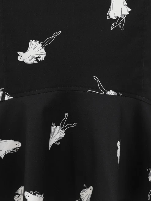 Collectif Winifred PinUp Ghouls Fishtail Skirt - Small, XL, 3XL And 4XL 6 Collectif Winifred PinUp Ghouls Fishtail Skirt - Small, XL, 3XL And 4XL - Image 4